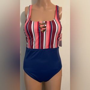 One piece Beach Betty swim